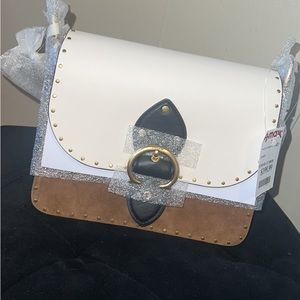BRAND NEW ! coach purse ! With tag’s beautiful for a holiday gift !